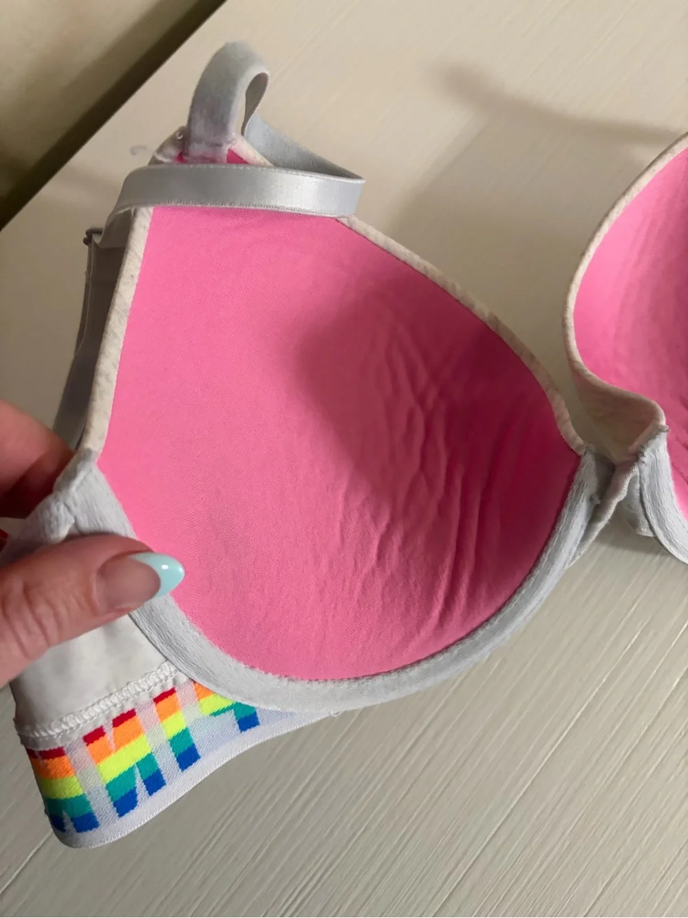 🌈🎀PINK VS Heather Gray Molded Push Up T-Shirt Bra & Rainbow Band🌈🎀
